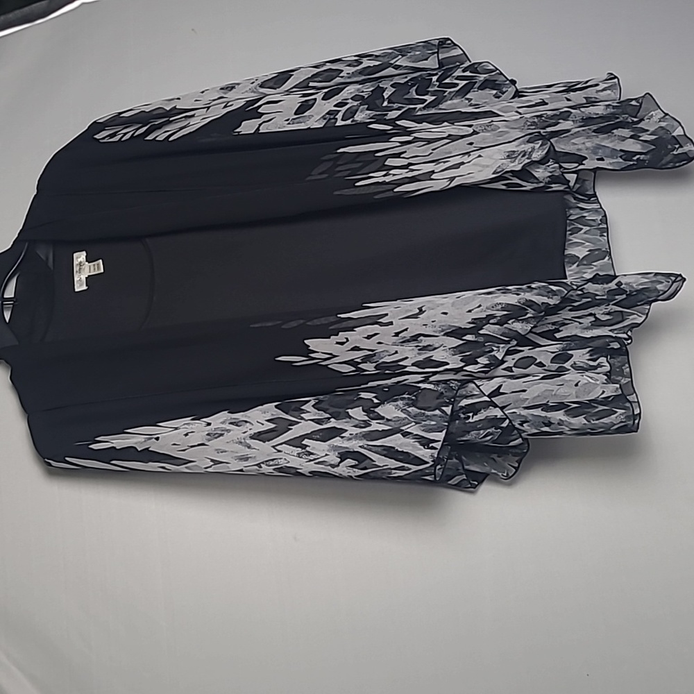 DRESSBARN BLACK SPANDEX/ SHEER ASIMETRAL 1/4 SLEEVE BLOUSE SIZE 18/20